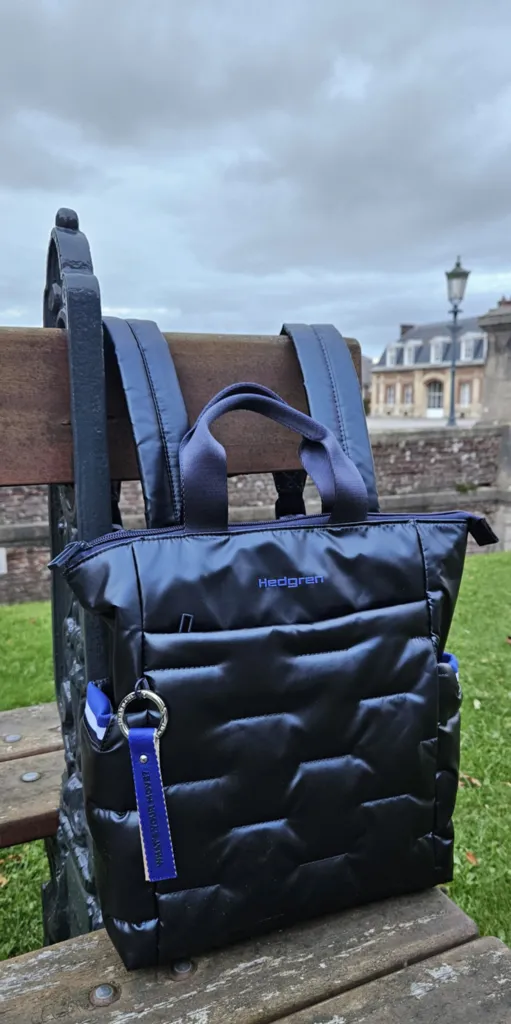 Sac à dos HEDGREN matelassé  disponible chez Evasion Eu