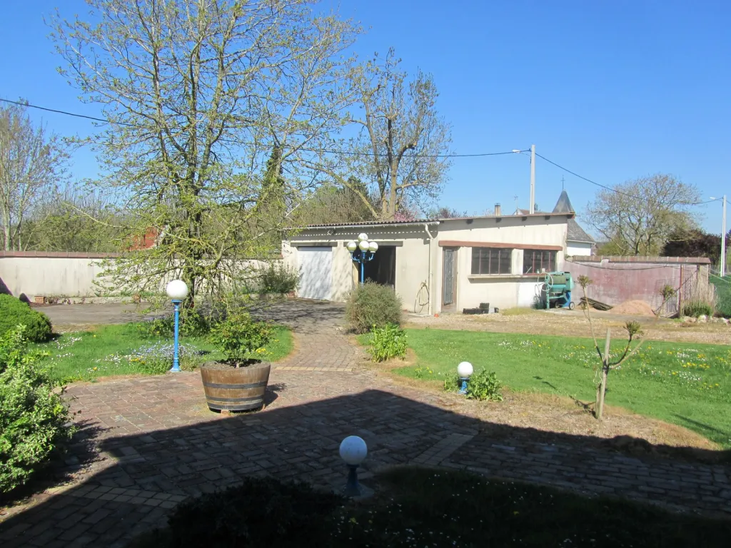 A vendre longère avec 3 chambres et un dépendance proche Thuit Signol 27370