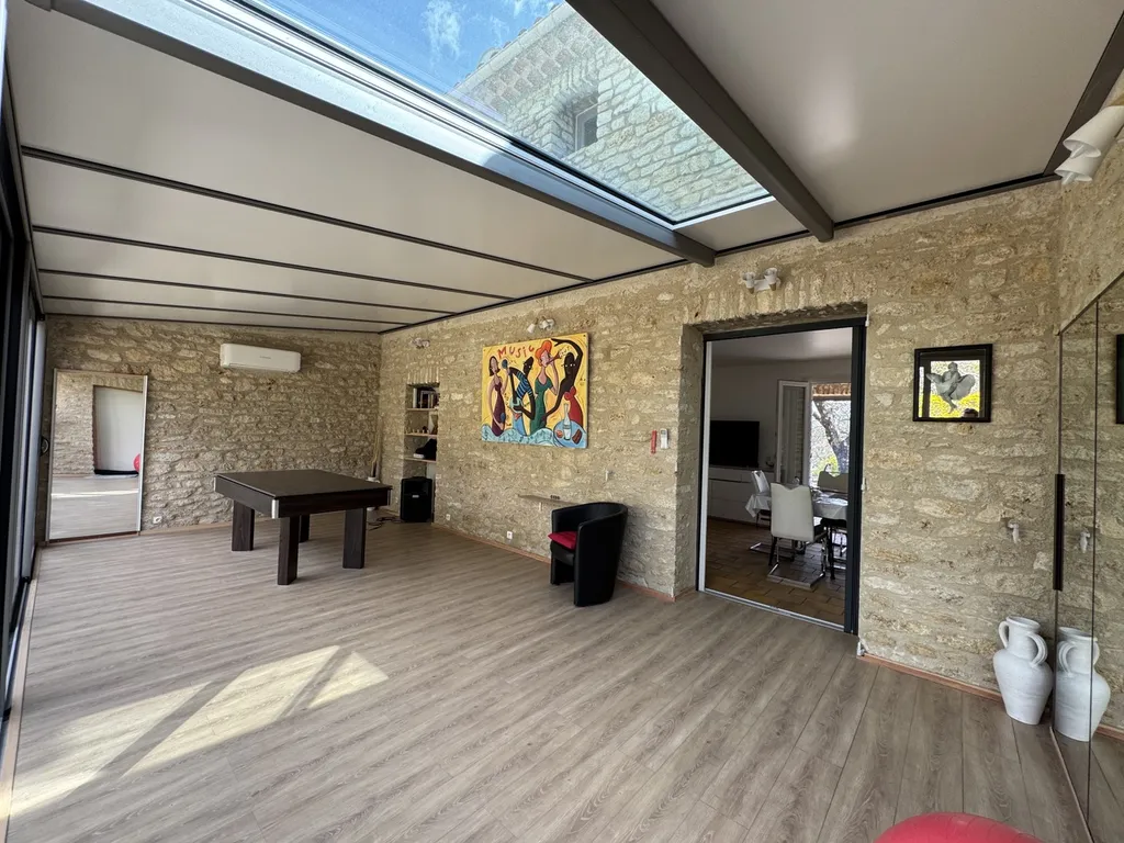 Installation de Véranda sur Saint-Saturnin-lès-Apt dans le Luberon (84)