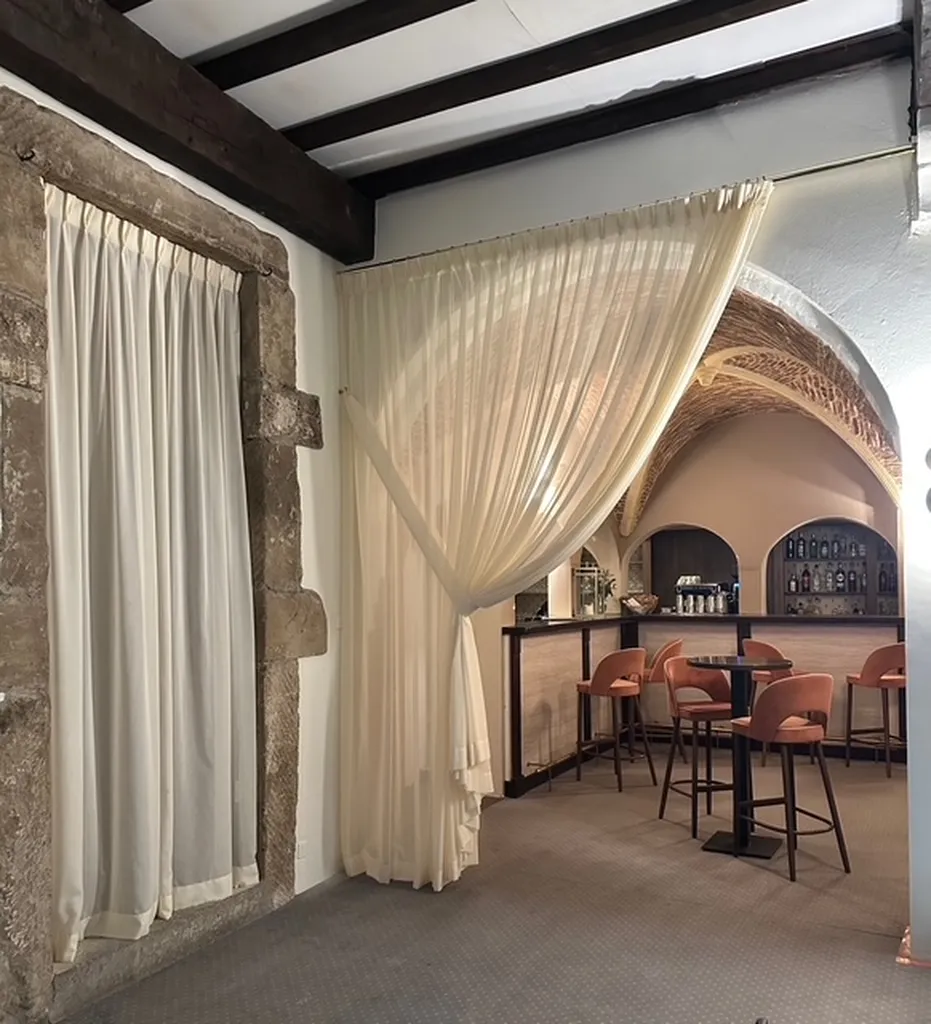 Confection de rideaux et voilages sur-mesure à Lyon et Megève