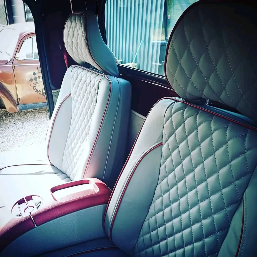 Personnalisation d'un siège avec appui tête d'une chevrolet à Bordeaux