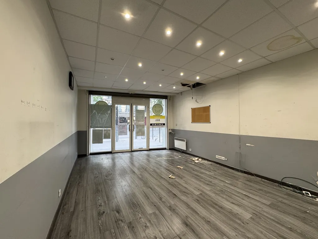 Location - Boutique 76 m², Brochant, Avenue de Clichy 75017 PARIS
