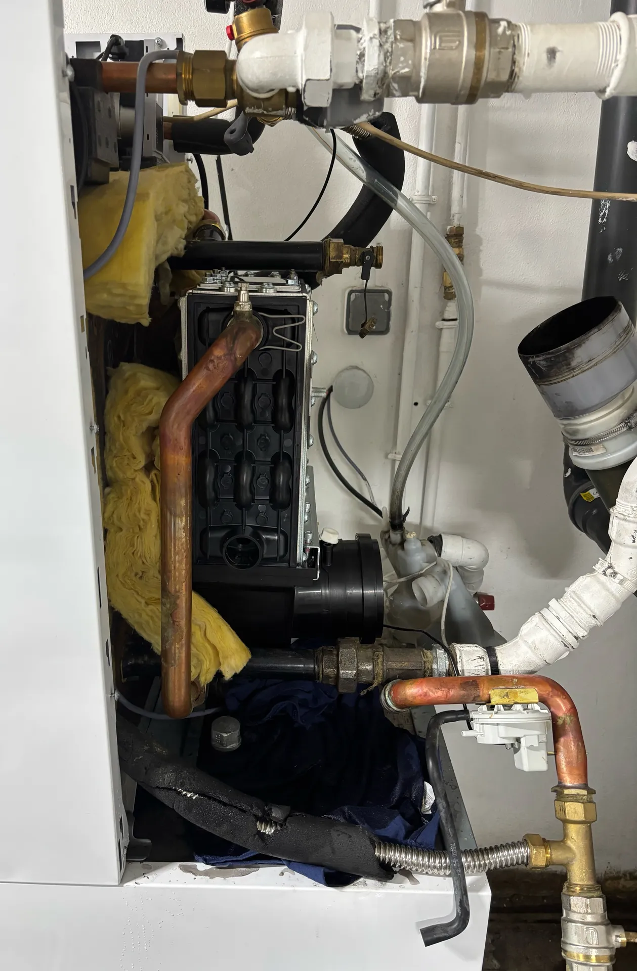 Remplacement de condenseur sur chaudière fioul De Dietrich à Montreuil
