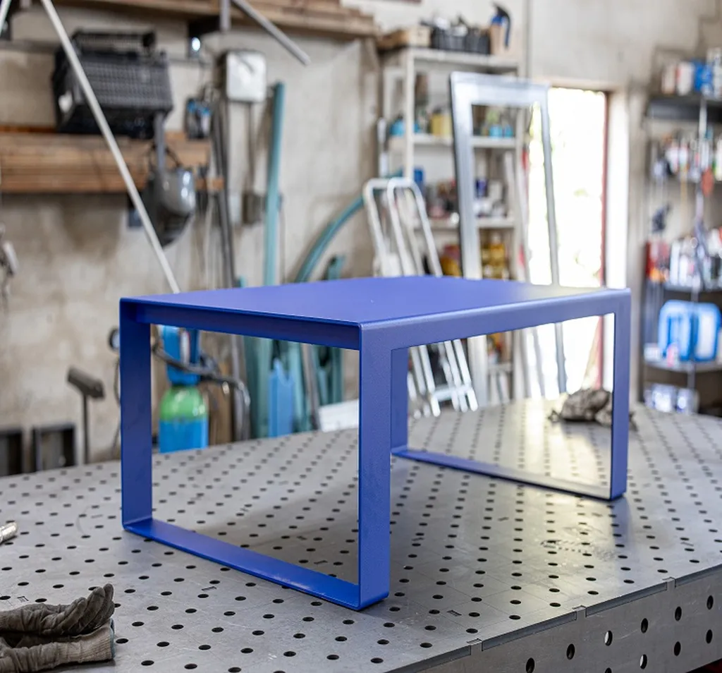 Table basse en acier thermolaqué Aix en Provence