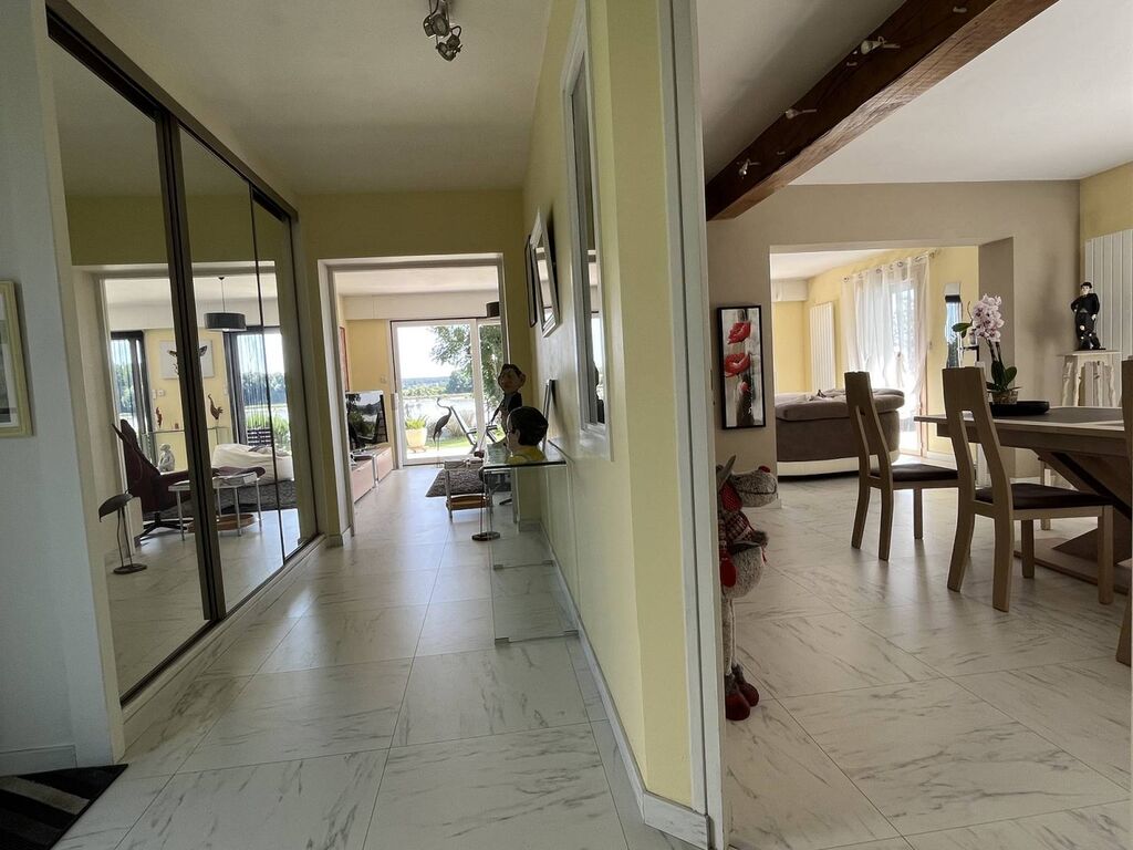 Maison individuelle T5 avec vue imprenable sur la Seine à Rives-en-Seine