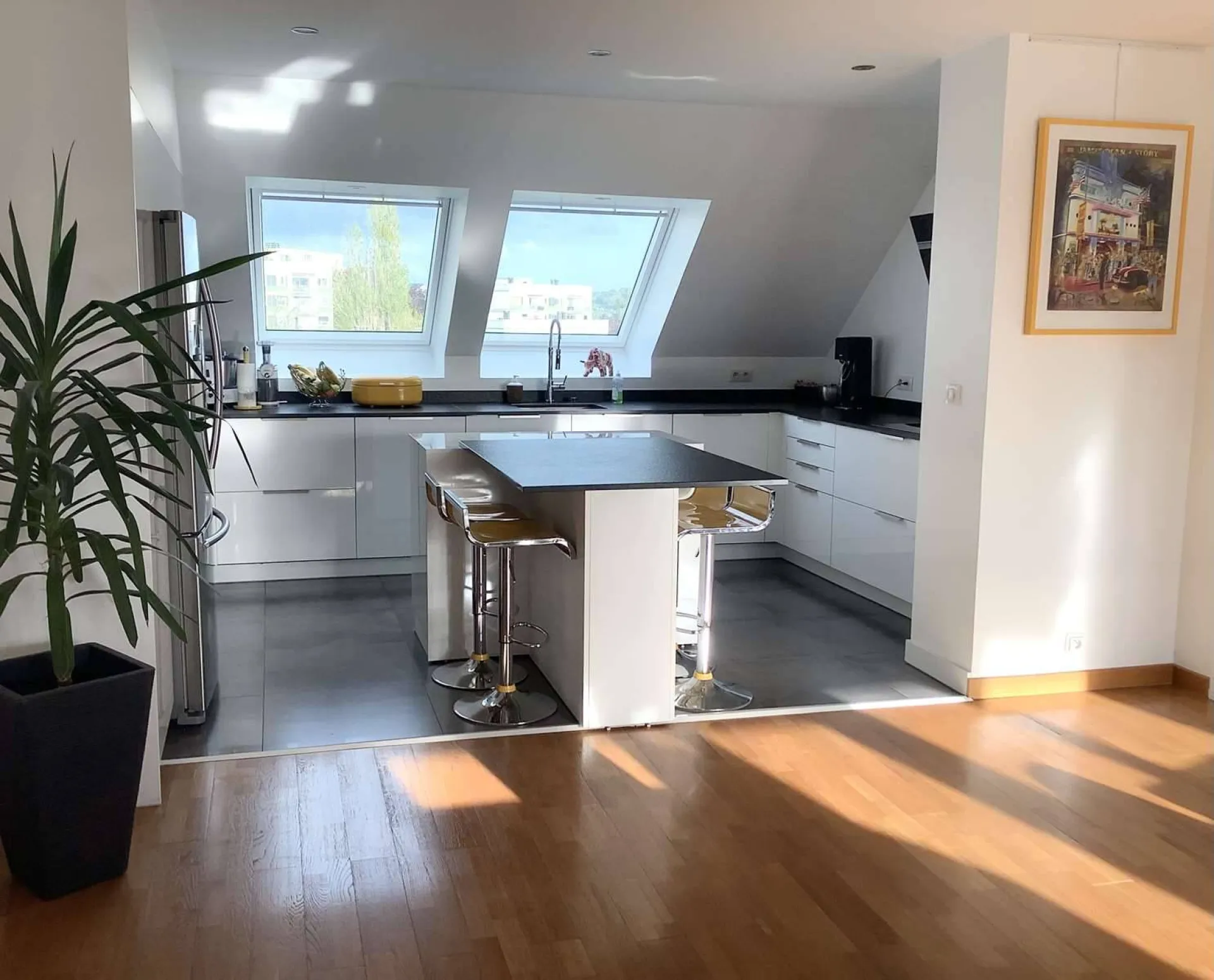 A acheter, Magnifique appartement avec balcon de 3 chambres, garage et parking privé sur ROUEN 76000