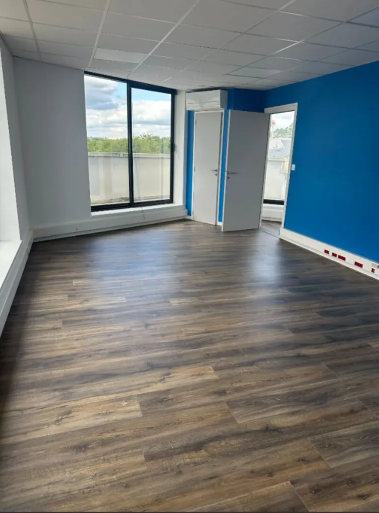 BUREAUX ROUEN - 95 m2 - 5 331 € charges comprises