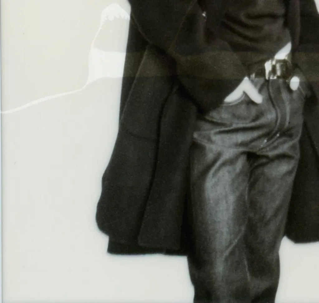 Lis Lareida une collection intemporelle pour les femmes qui aiment le style épuré et un look pointu.