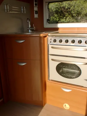 RAPIDO EXPLORATEUR 730 FG