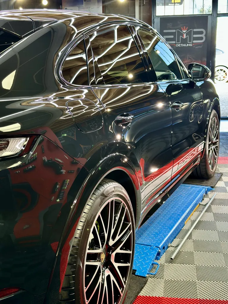 DETAILING auto protection carosserie traitement céramique lyon Porsche Cayenne 