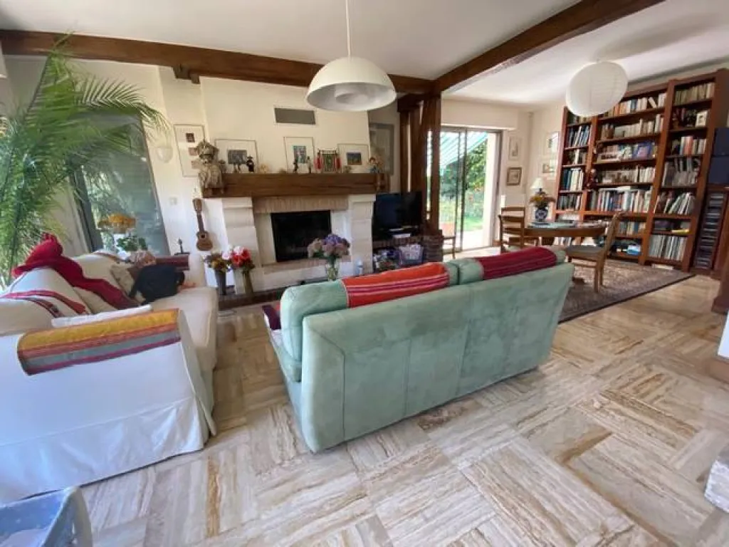 maison avec grand jardin la saussaye 27