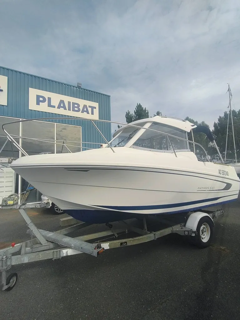 Beneteau Antares 580 occasion au Cap ferret et sur Arcachon