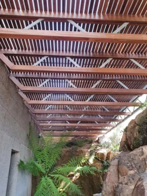 Pergolas sur mesure : design, durabilité et savoir-faire par La Parqueterie Aixoise à Aix-en-Provence