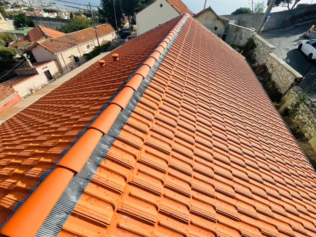 Nouvelle réfection de toiture de maison près de Aix en Provence