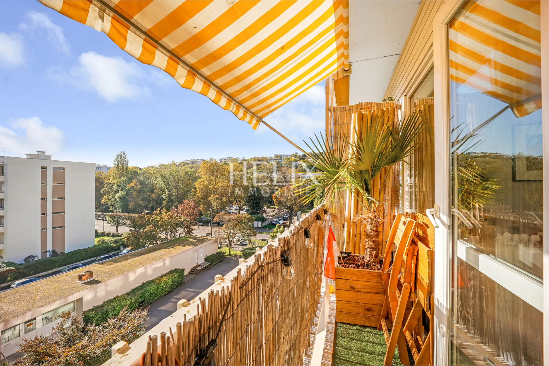 Le Pecq. 3 pièces, orienté Sud, en excellent état et décoré avec goût 