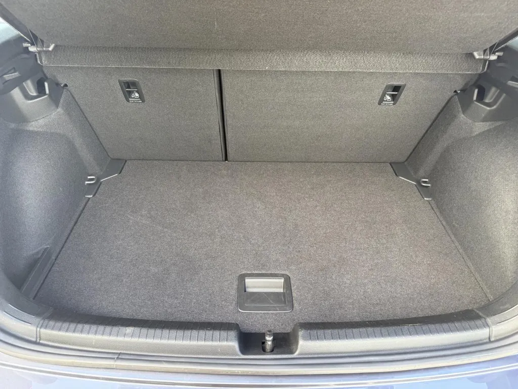 Achat Volkswagen Polo occasion au Havre : citadine essence Style 95 ch, faible kilométrage garantie 5 ans