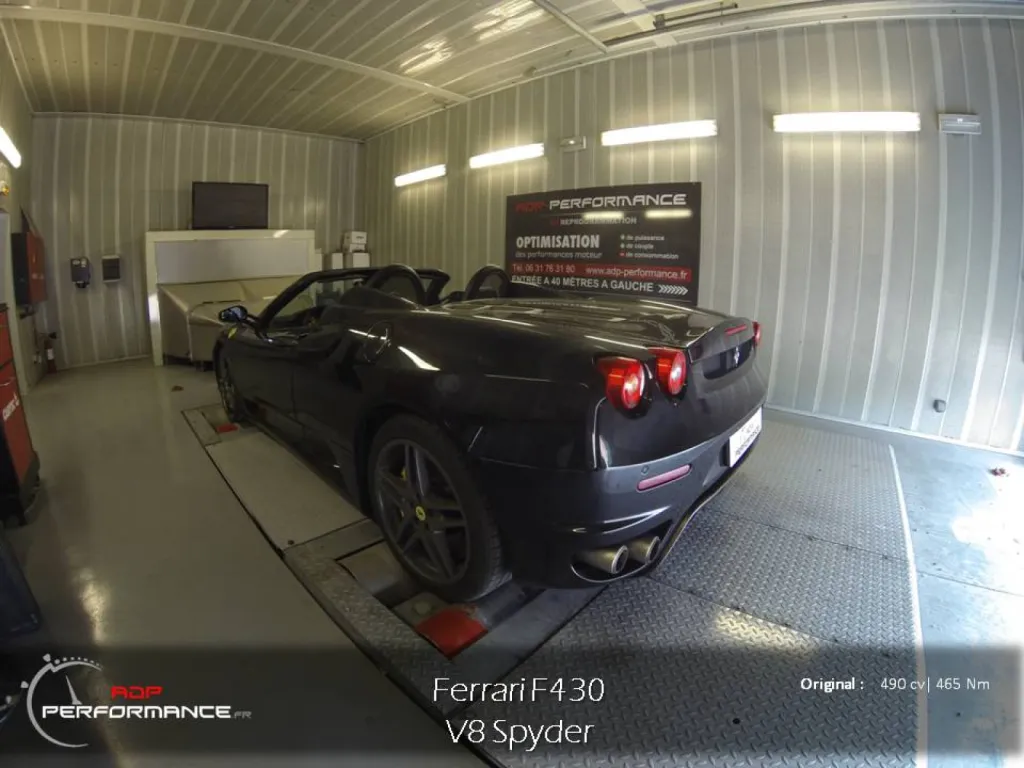 Ligne d'échappement haut de gamme Ferrari