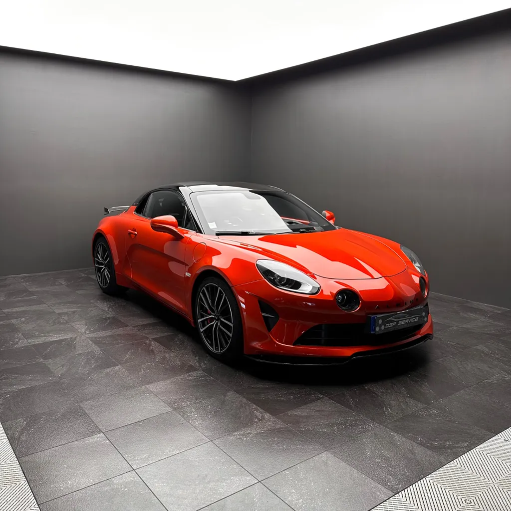 Pose d'un film PPF Skyfol sur une Alpine A110 S au Mans