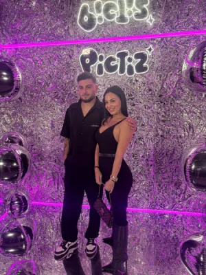 Inauguration salon de coiffure Aix en Provence avec la mirror box Pictiz