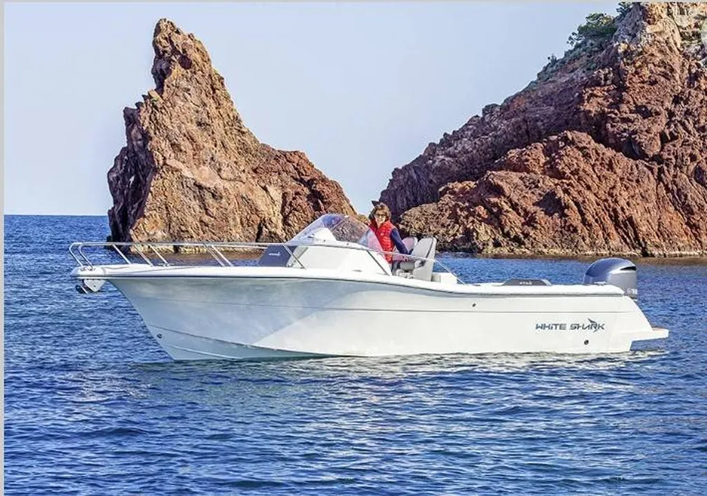 A vendre bateau White Shark 240 SC Evo à Sanary-sur-Mer