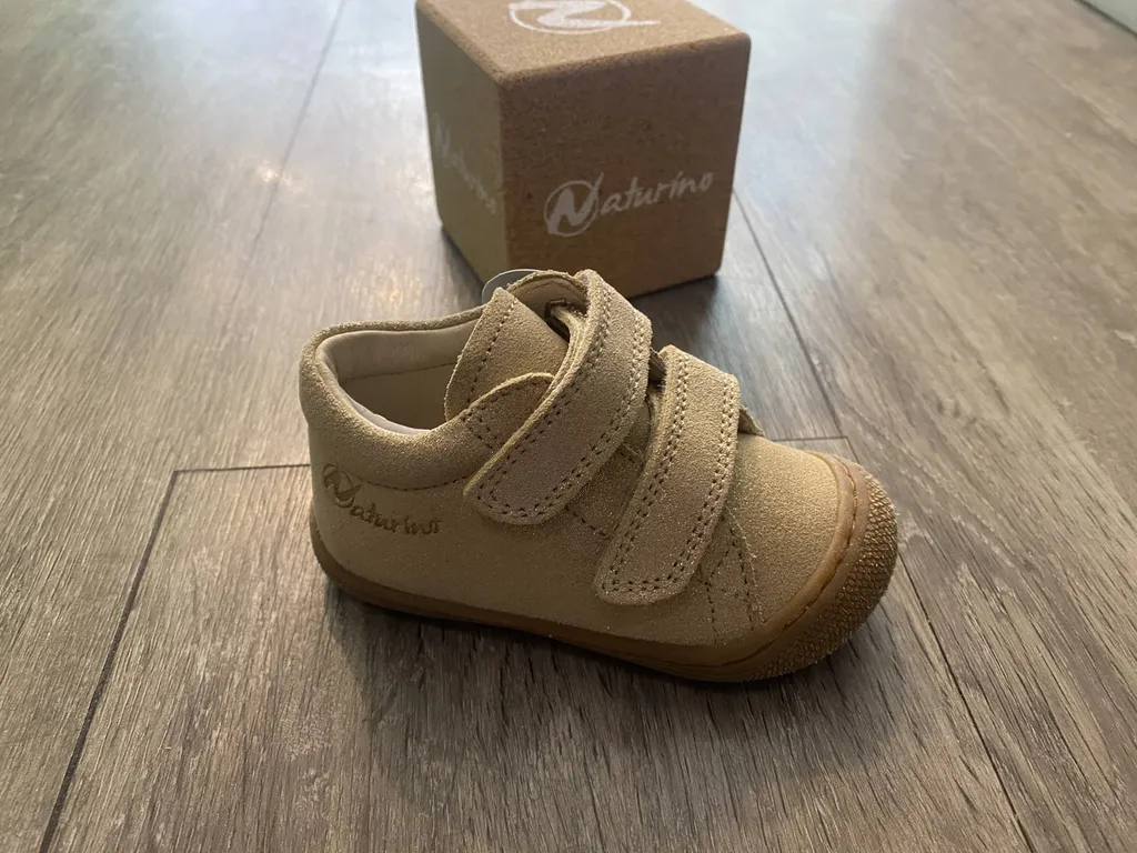 naturino à scratch pour bébé près de Saint Emilion