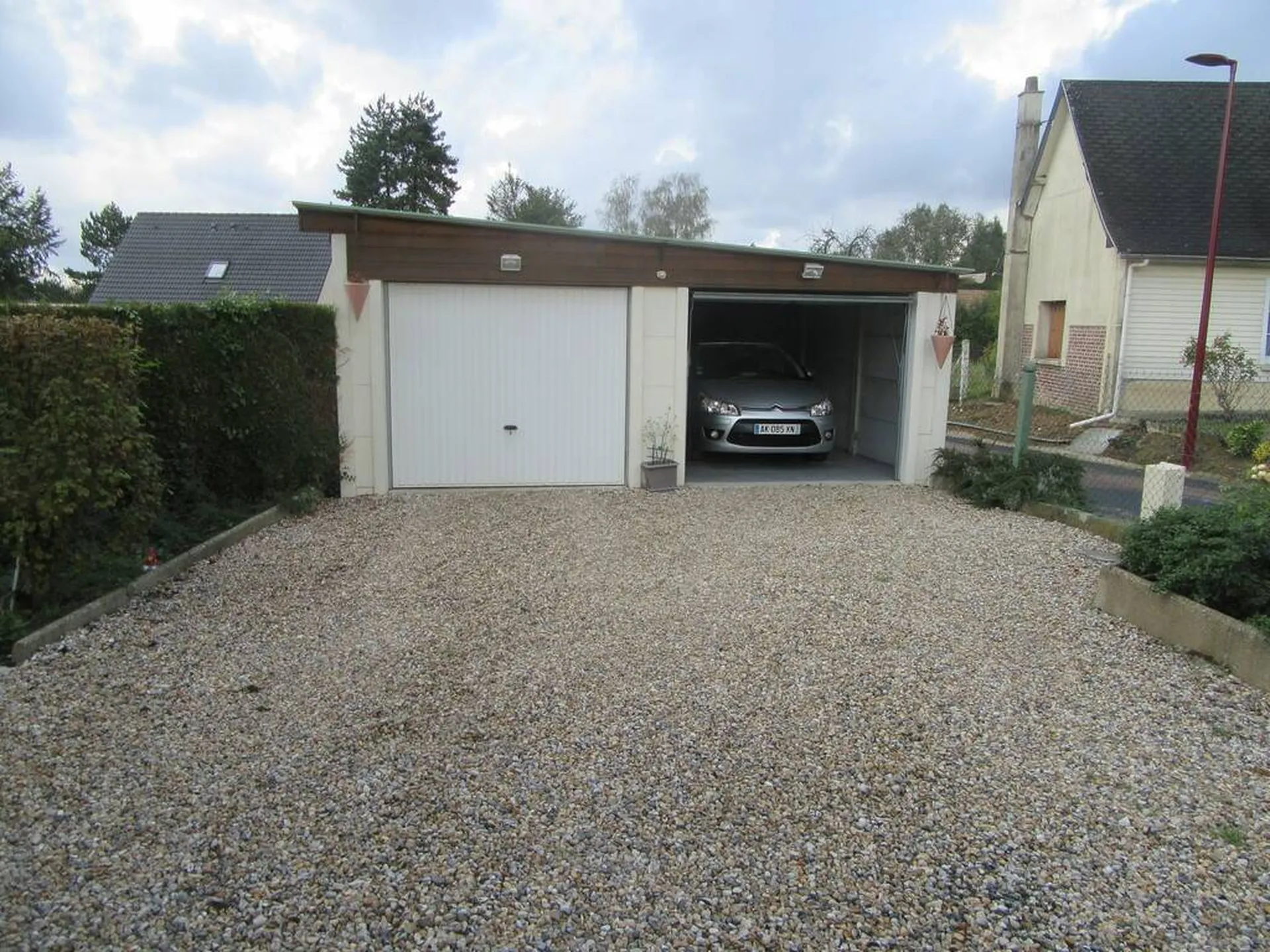 A vendre maison avec double garage