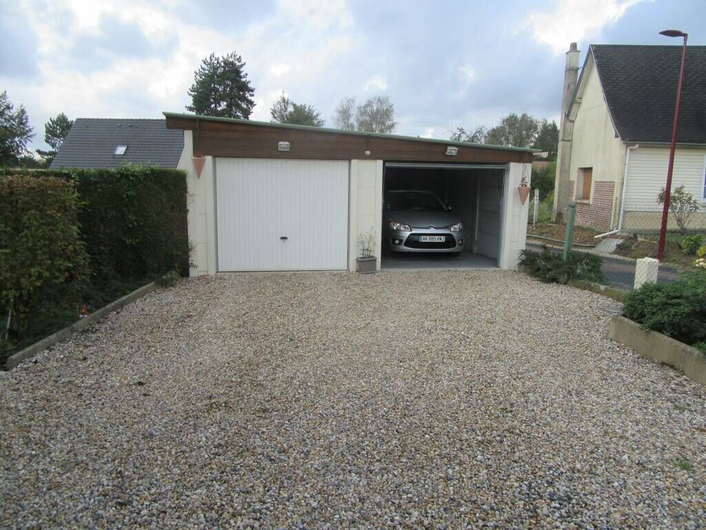 A vendre maison avec double garage