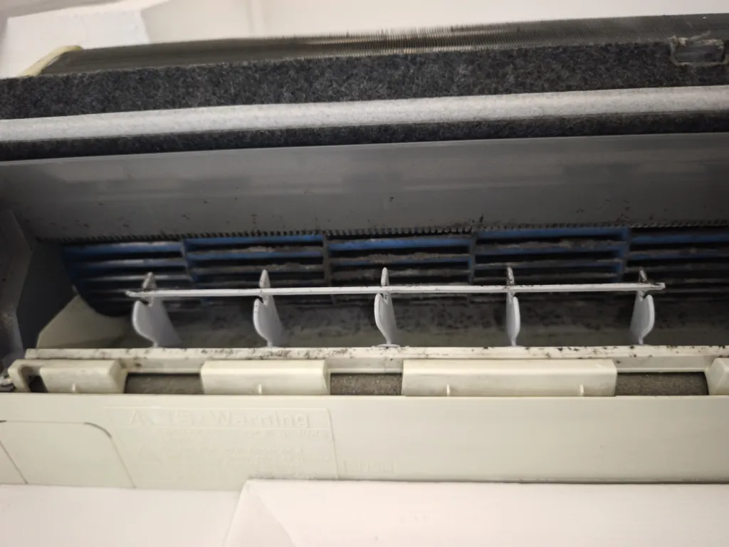 Maintenance d'un système de climatisation réversible