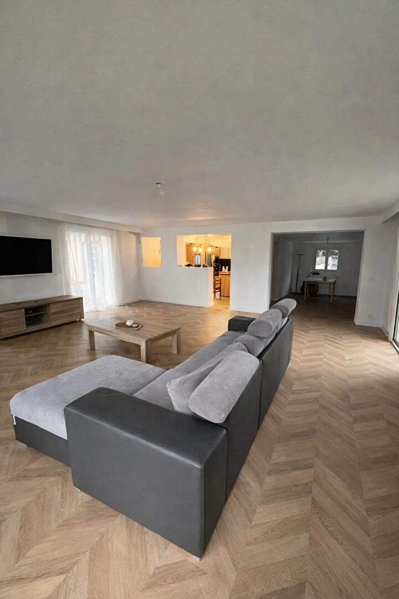 À vendre maison ancienne de 210m² sur un terrain de 5000m² située au Thuit-Signol