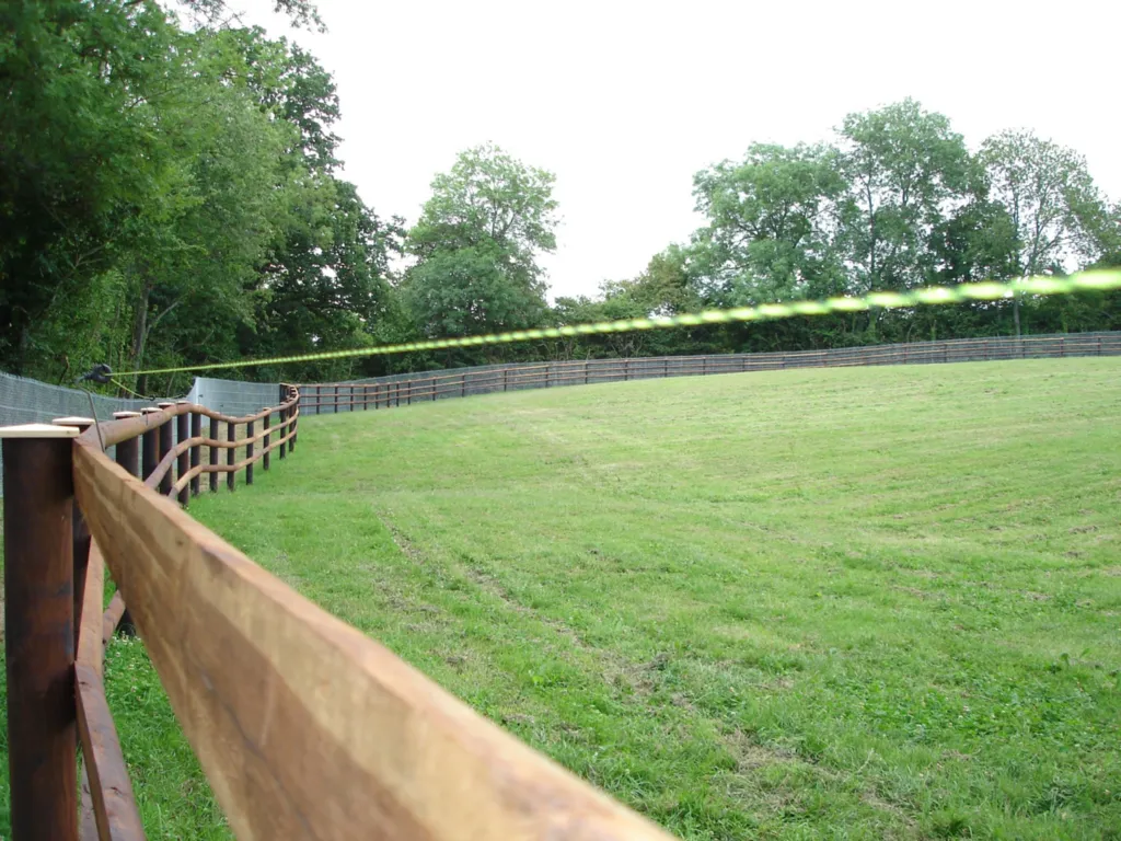 Installation de clôtures pour Haras à Pont l'Eveque 14