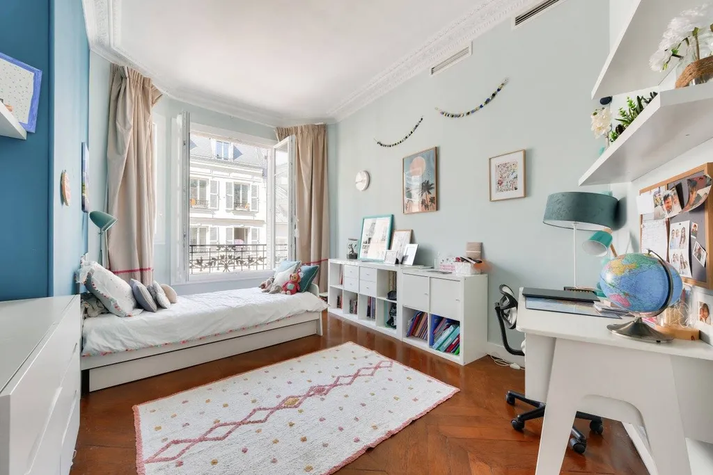 A vendre 147 m2 - 5 Pièces /  Passy 75116