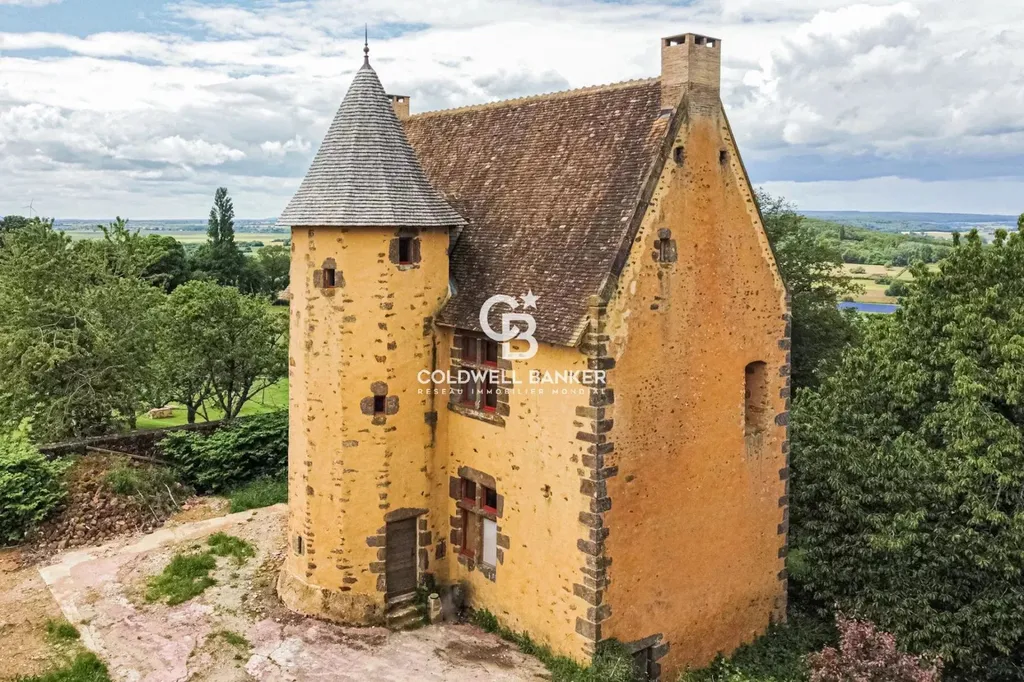 monument historique en sarthe vivre dans un chateau