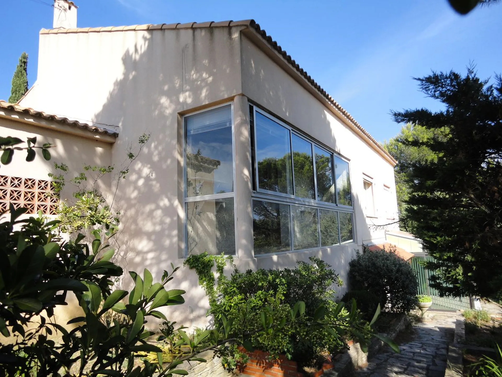 Vente maison carnoux 2 logements