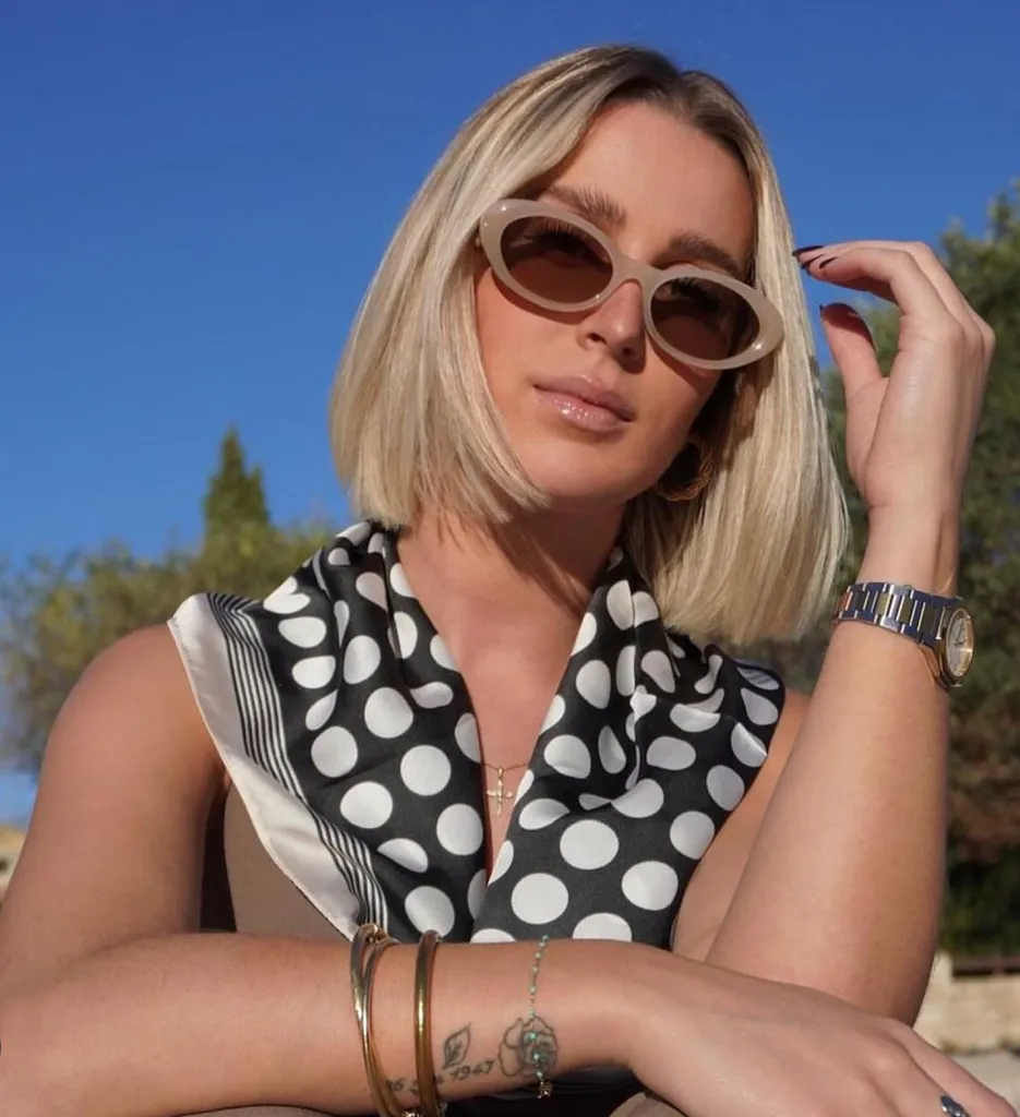 Lunettes de soleil fendi beige saison hiver 2024