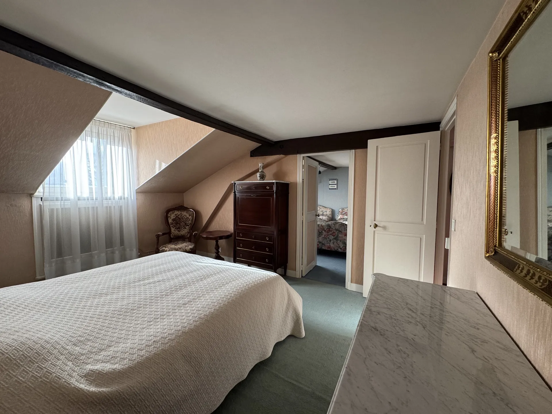 Avant-première à vendre une élégante demeure de caractère fin XIXᵉ siècle dans Saint Germain en Laye plateau