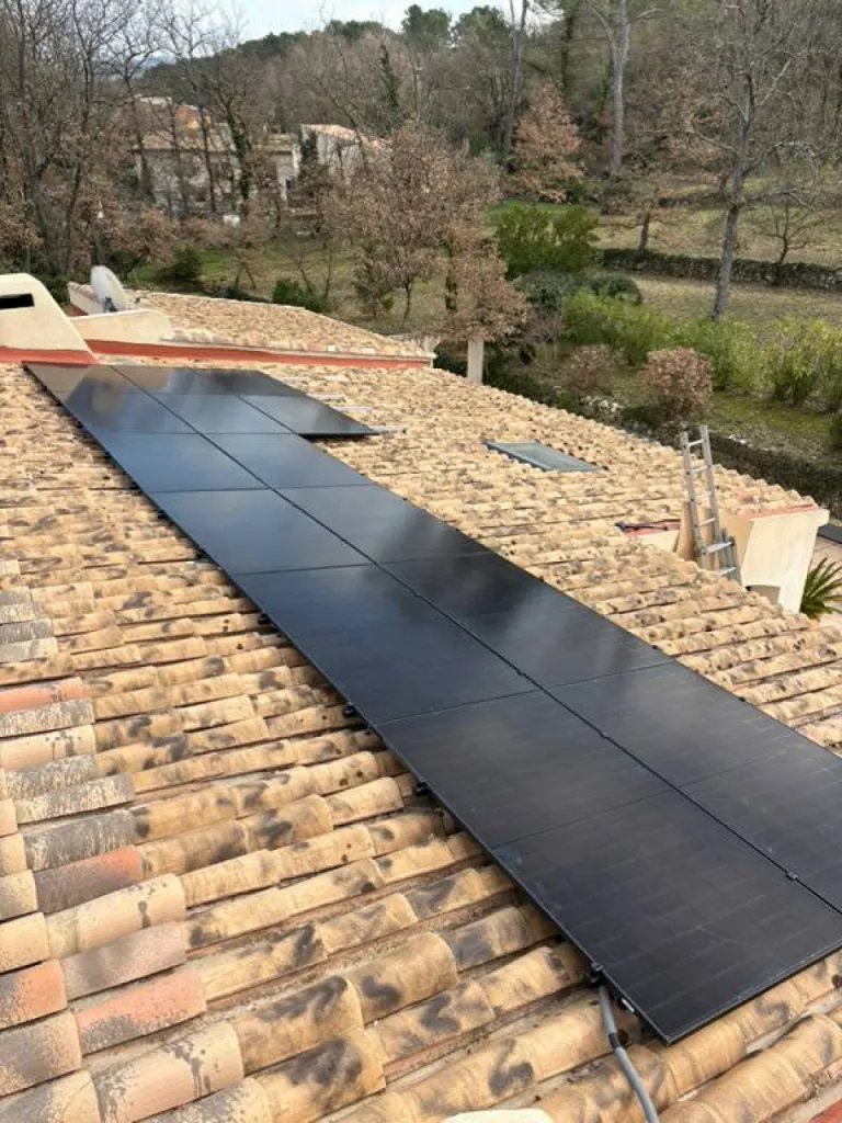 Pose chez un particulier par Provence Energie Solaire Services