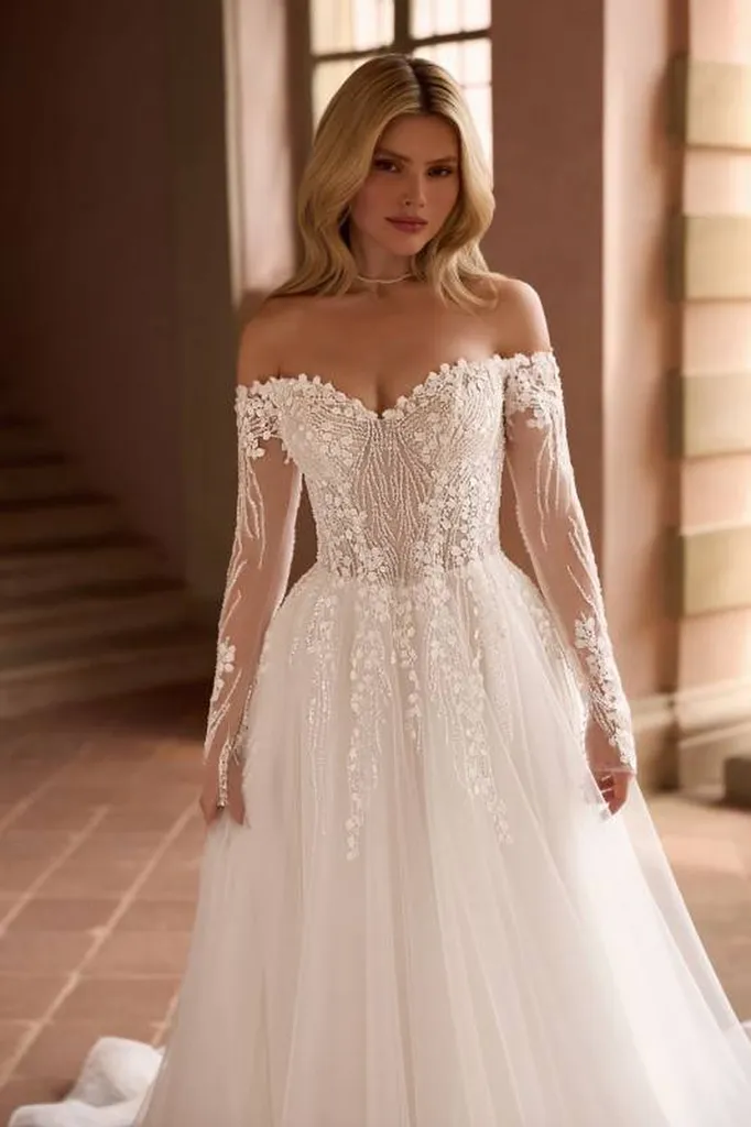 Robe de mariée princesse col bardot Marseille