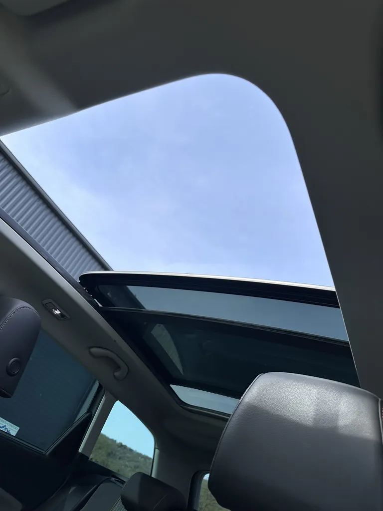 SEAT LEON X PERIENCE 2.0 TDI 184 CHV / 4DRIVE / 1ER MAIN / T/O / SEAT SOUND