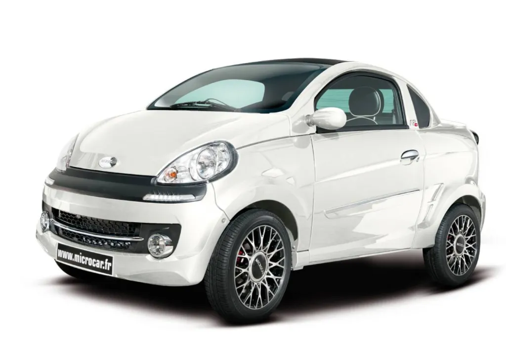 Vente Voiture sans permis MICROCAR F8C blueline avec Moteur PROGRESS a Toulon dans le Var 83