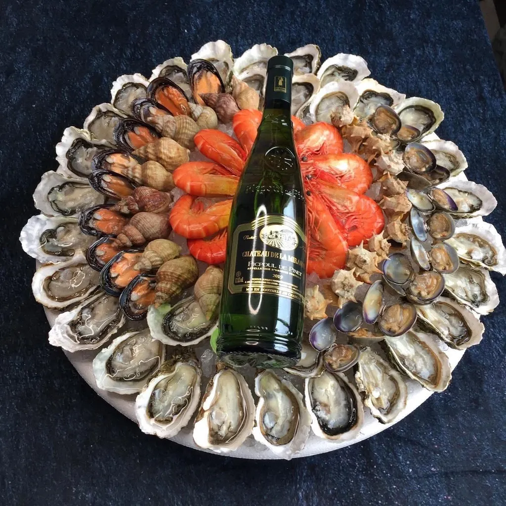 Plateau mer et vin