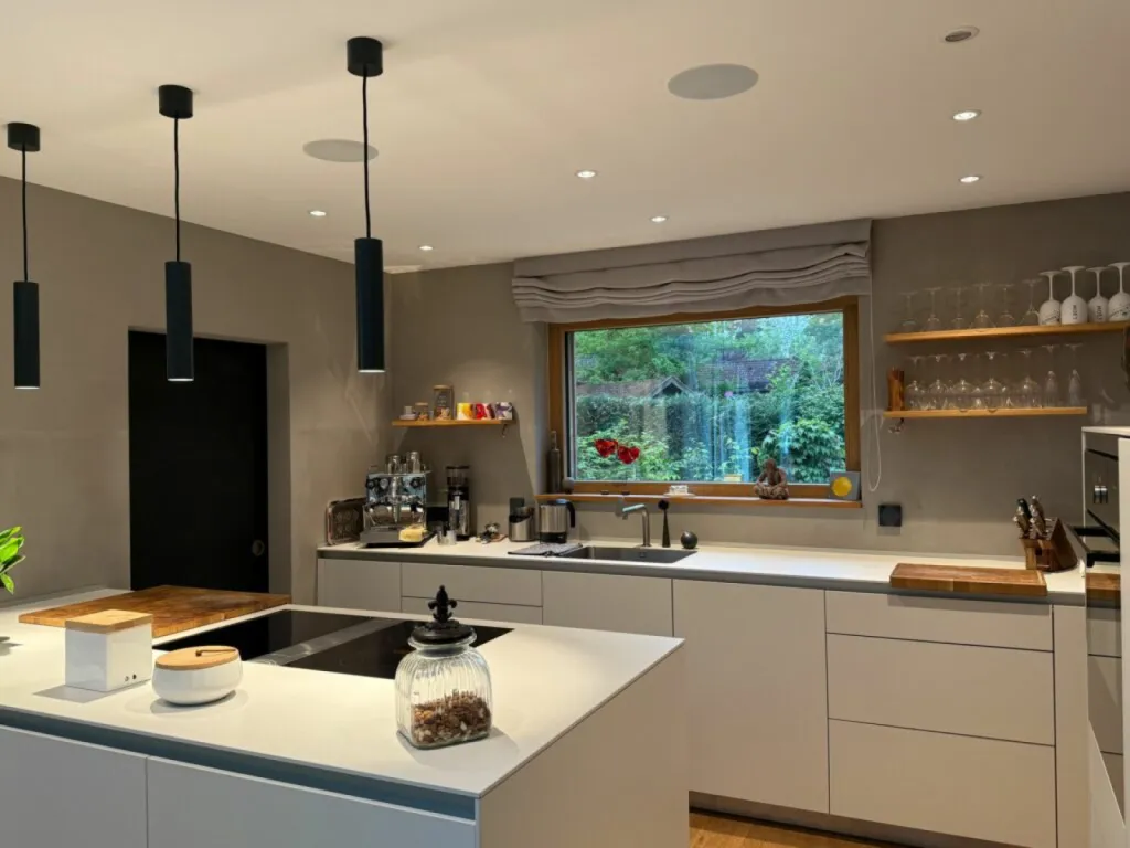 cuisine intelligente loxone pendulum son lumiere à Genas