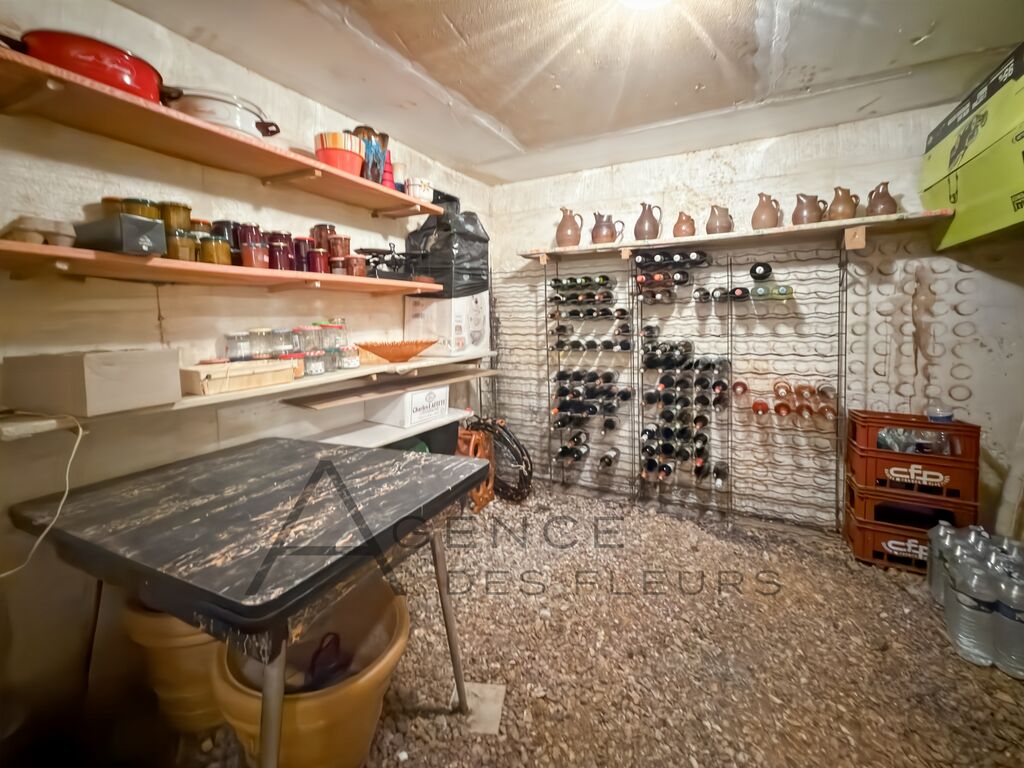 À vendre, maison de 100 m² sur sous-sol total située au centre de Saint-Pierre-les-Elbeuf