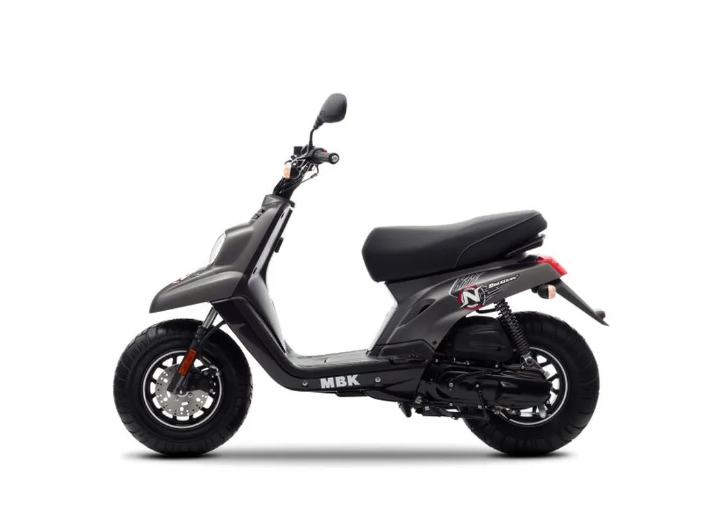 Scooter neuf MBK Booster spirit 10 pouces Naked