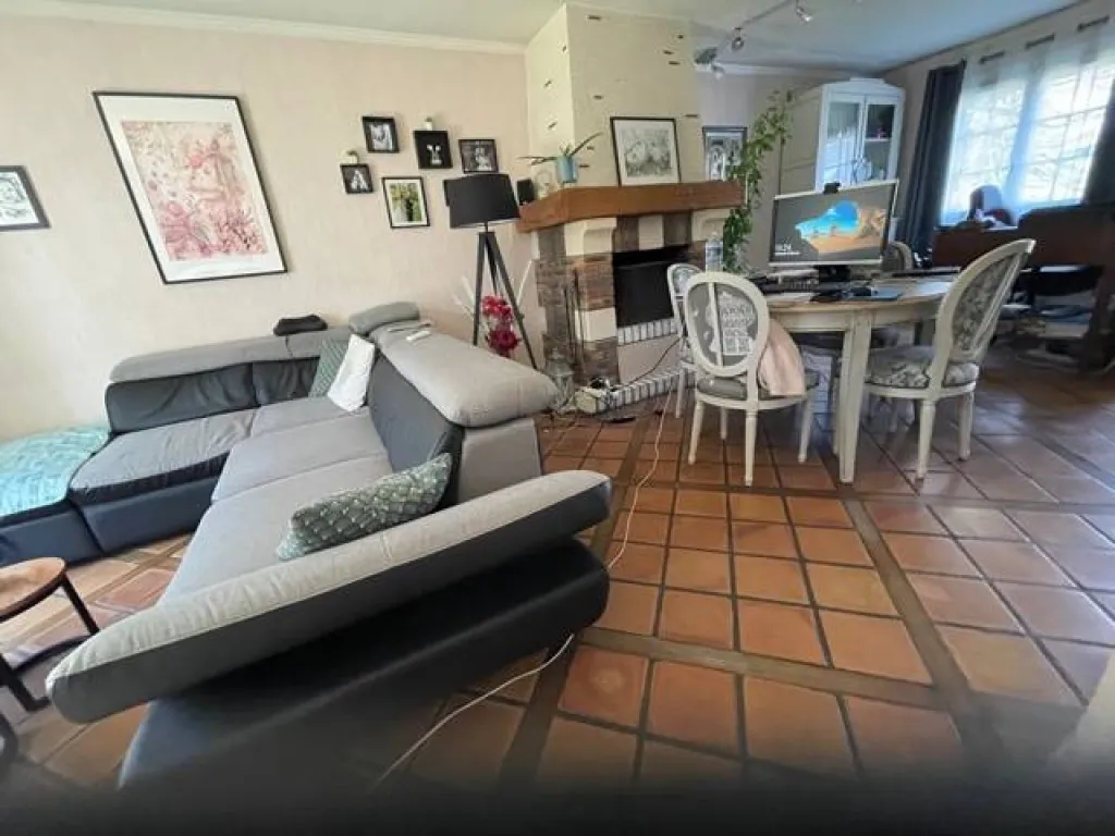 A acheter, Pavillon sans travaux sur un terrain de 330m² avec garage proche de la commune de TOURVILLE LA RIVIÈRE 76410