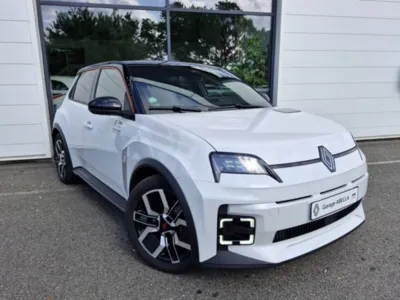 LOA 330€ / MOIS* NOUVELLE RENAULT 5 E-TECH ELECTRIQUE TECHNO 120 CH AUTONOMIE URBAINE PACK HIVER OCCASION  PRES DE TOULOUSE EN OCCITANIE