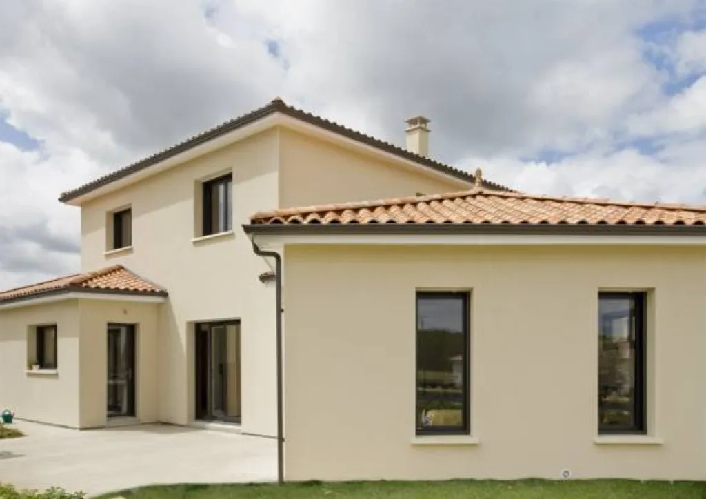 Fabrication de gouttières aluminium toutes couleurs à Bagnols sur-mesure esthétique résistantes aux intempéries