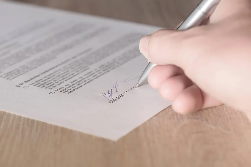 Avocate en droit des contrats