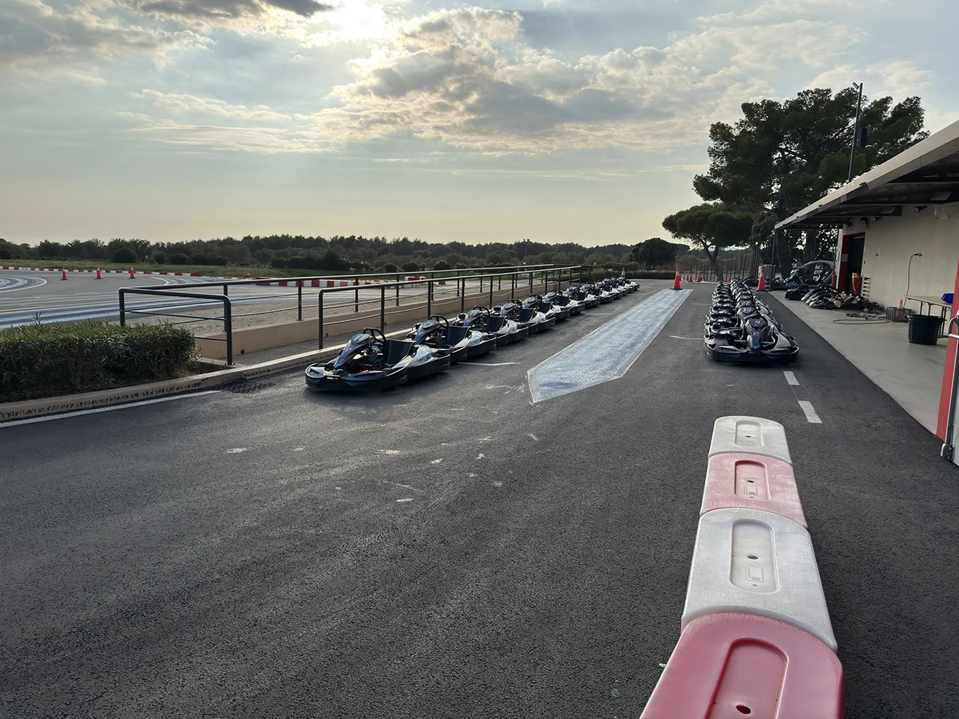 Conférence Dentaire et Karting