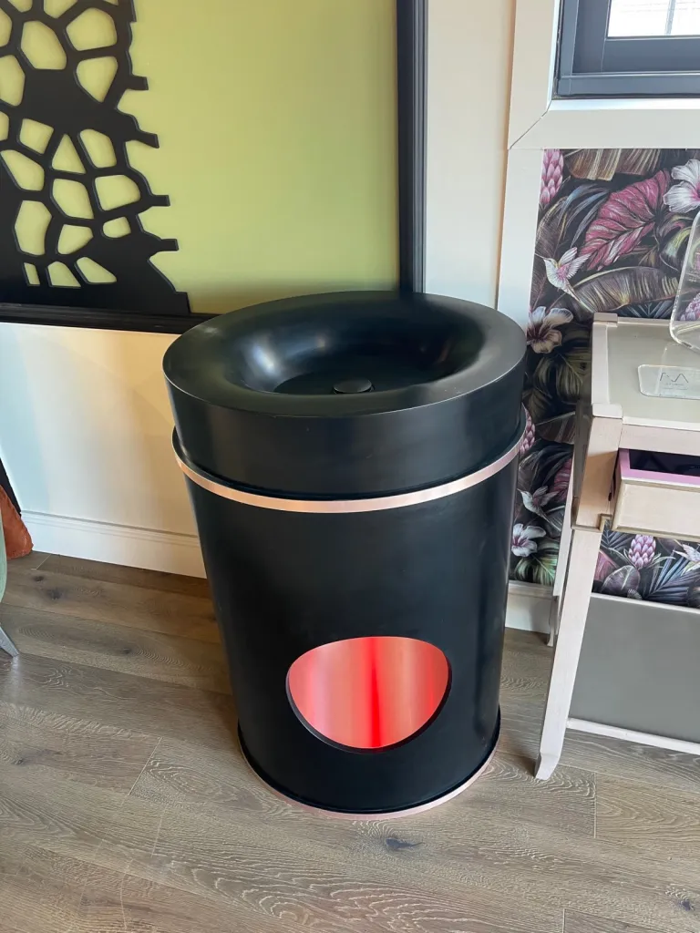 Fabrication de vasque en Corian sur-mesure sur la commune de Bordeaux