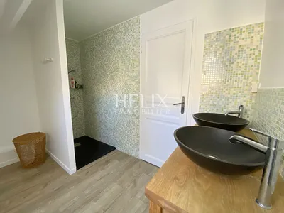 Maison 7 pièces Le Mesnil Le Roi 128 m²